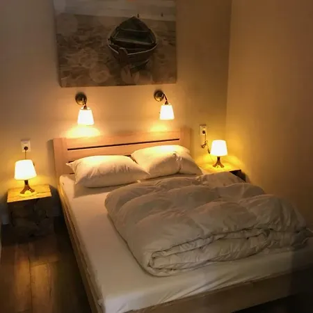 House Milou Private Parking Apartment