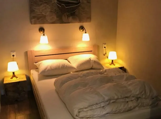 House Milou Private Parking Apartment